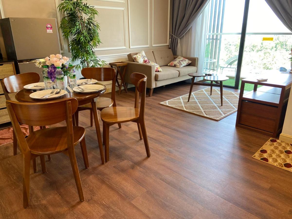 De Lavelle Suites @ Timur Bay Seafront Residence Κουαντάν Εξωτερικό φωτογραφία